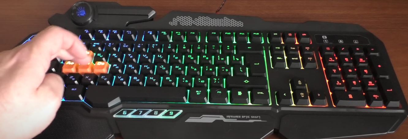 Обзор A4TECH B314. Проводная игровая клавиатура с молниеносным откликом