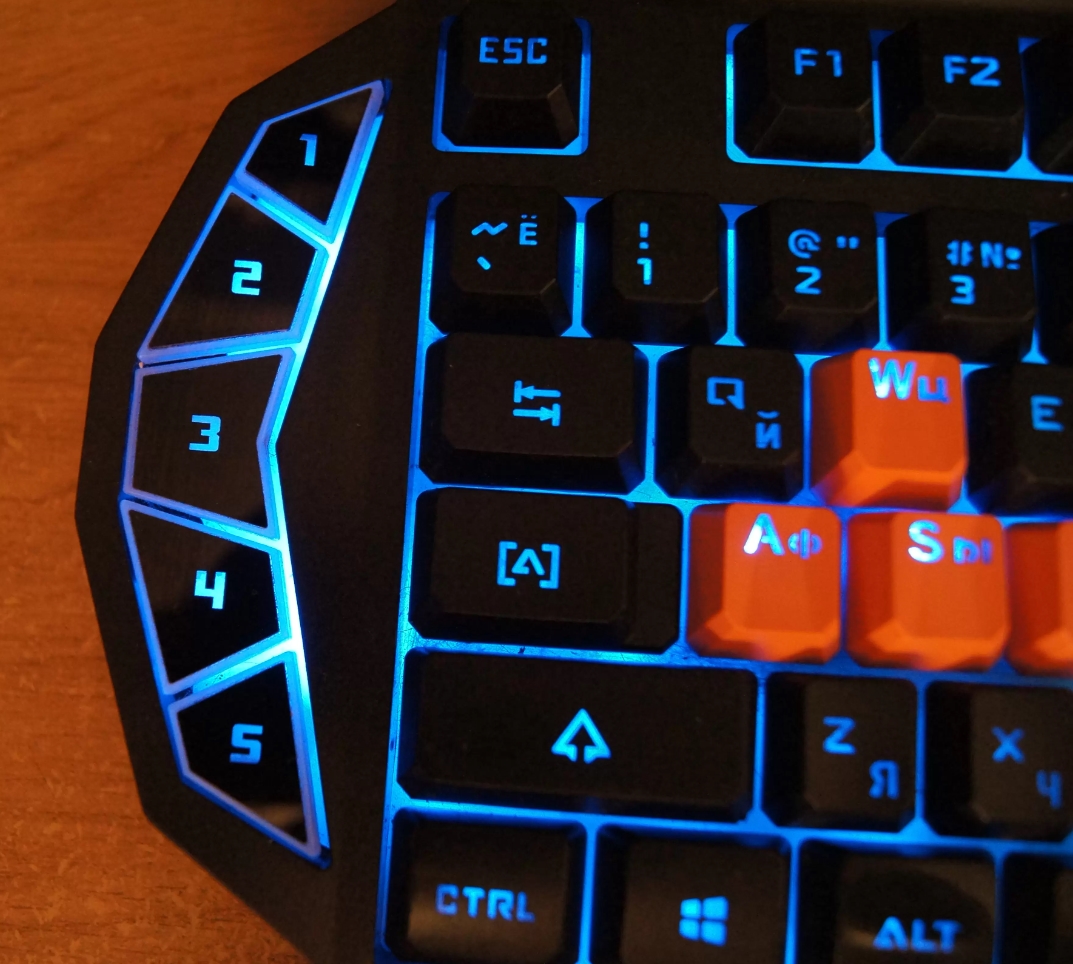 Обзор A4TECH B314. Проводная игровая клавиатура с молниеносным откликом